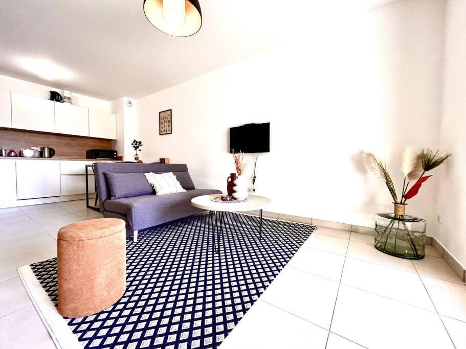 Appartement Neuf Avec Terrasse Saint-Florent  Exterior photo